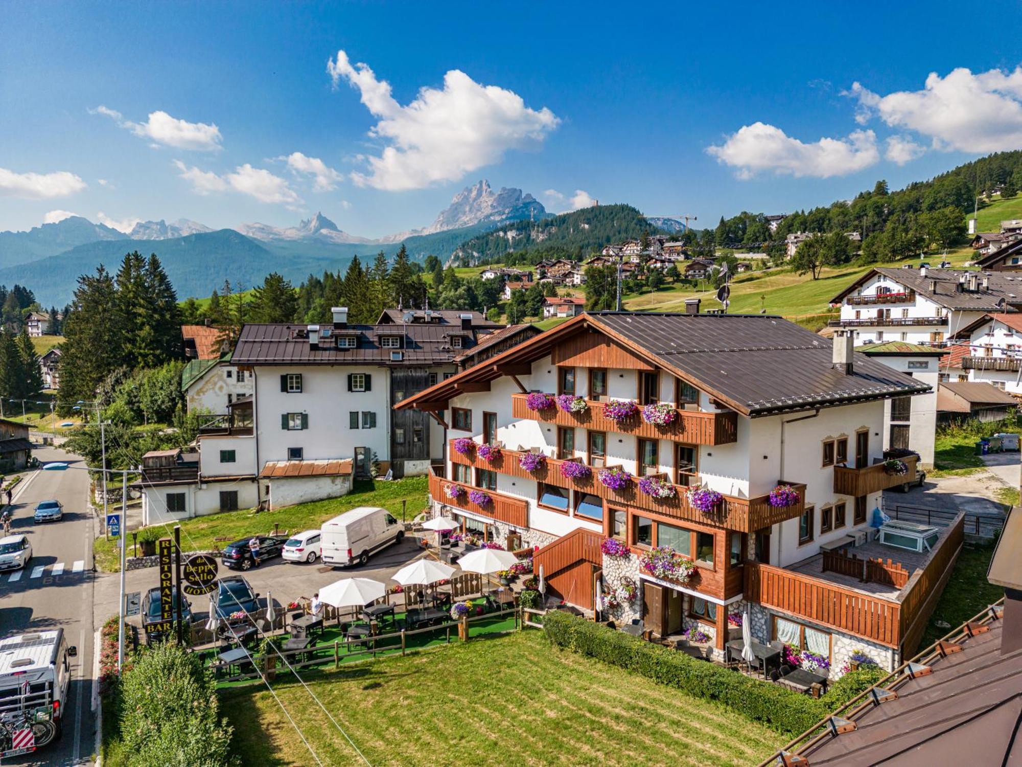 Hotel Da Beppe Sello Cortina dʼAmpezzo Eksteriør bilde